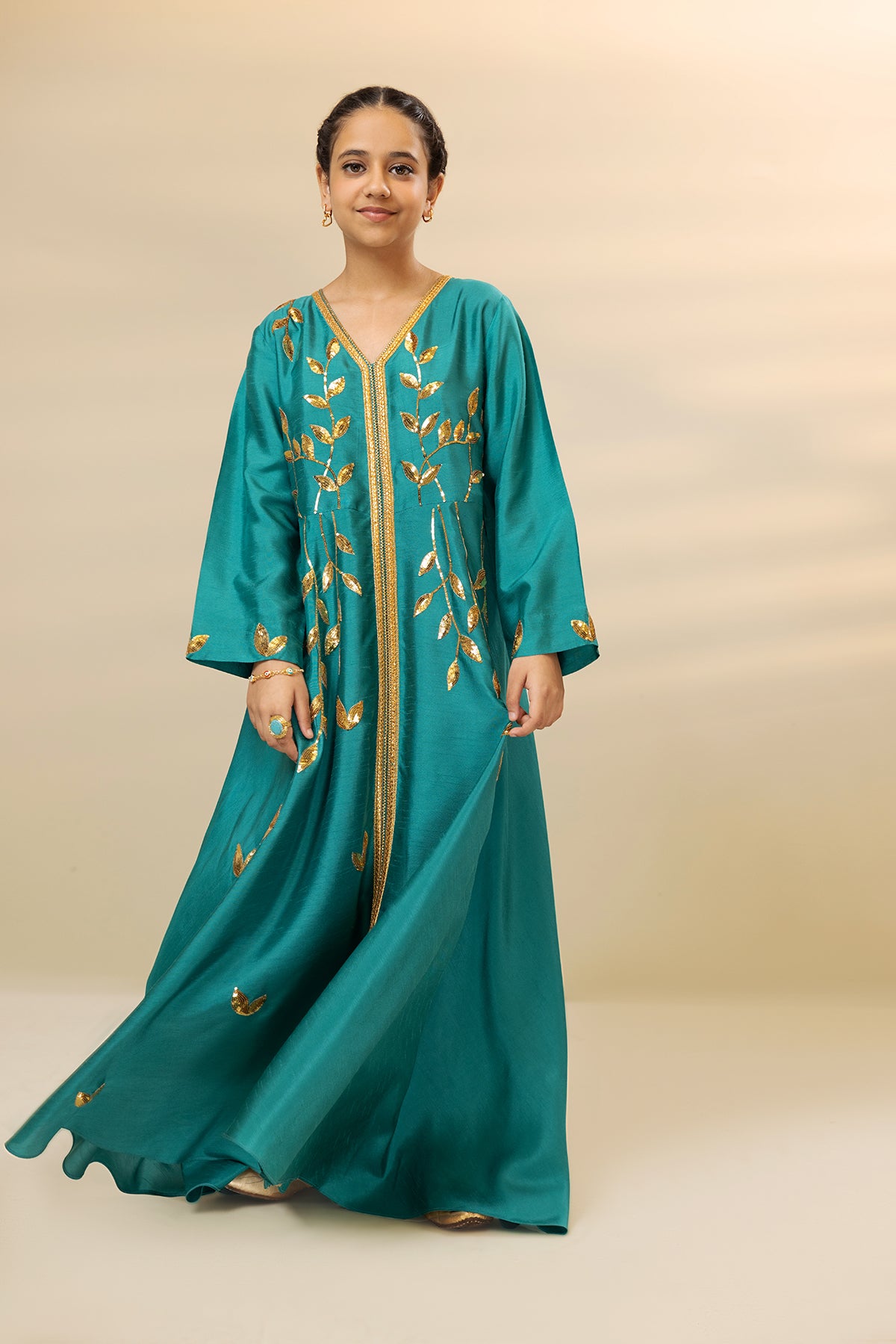 DW22-29-Embroidered Flared Fustaan 1PC