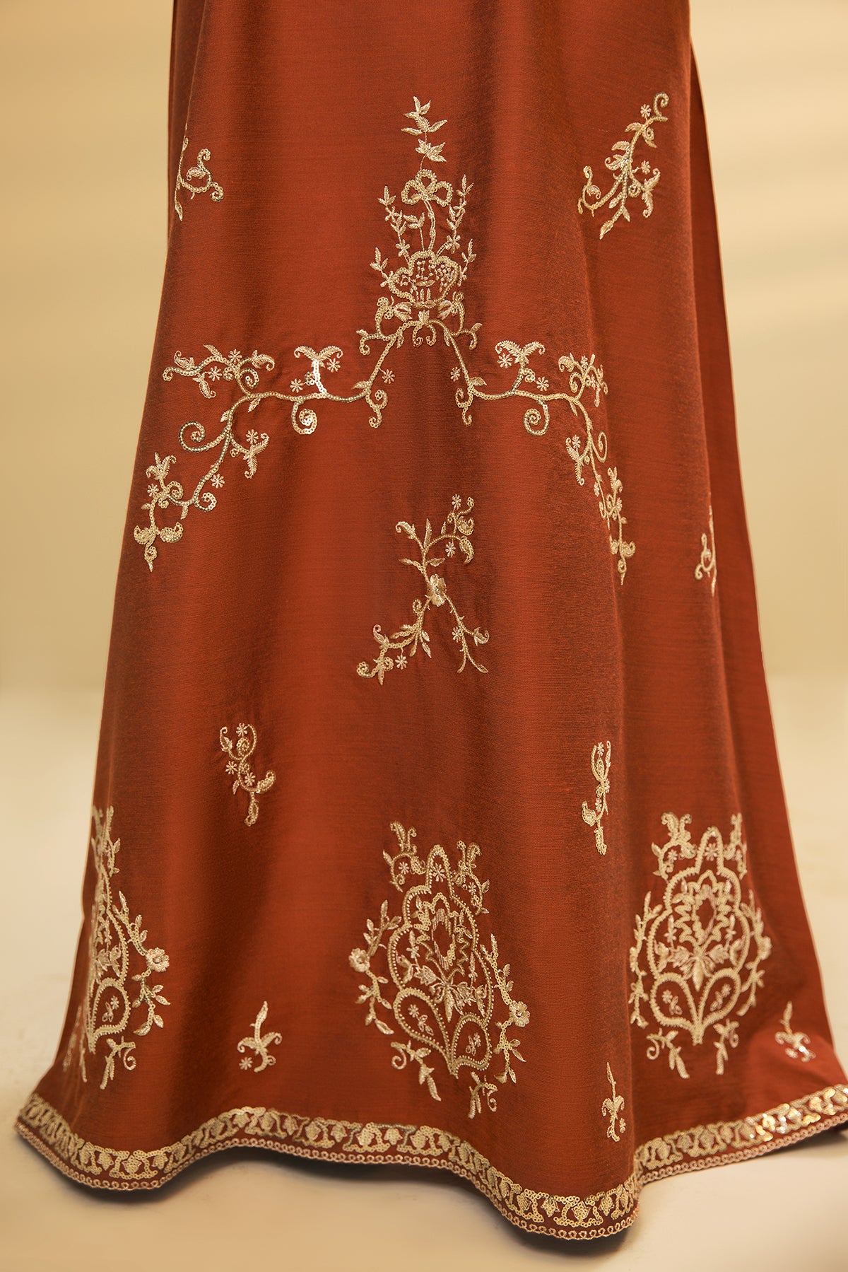 DW22-49-Central Paneled Embroidered Fustaan 1PC
