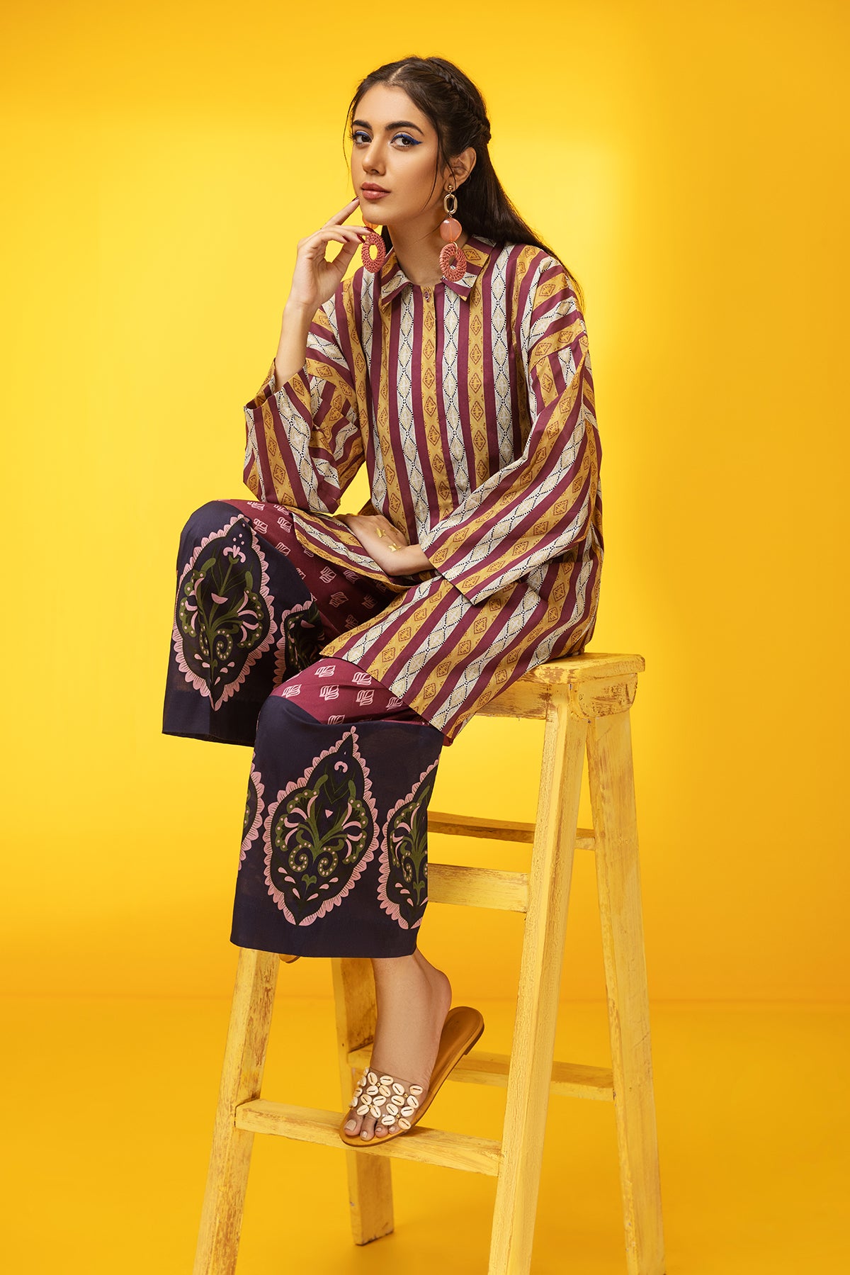 FS22-29-Printed Collar Shirt With Trousers 2PC