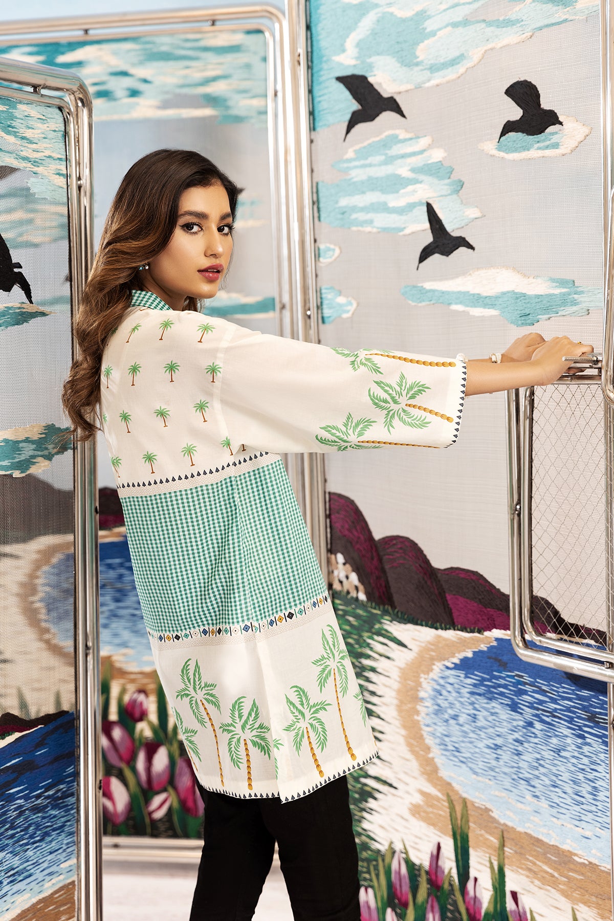 FS22-41-Button Down Printed Shirt