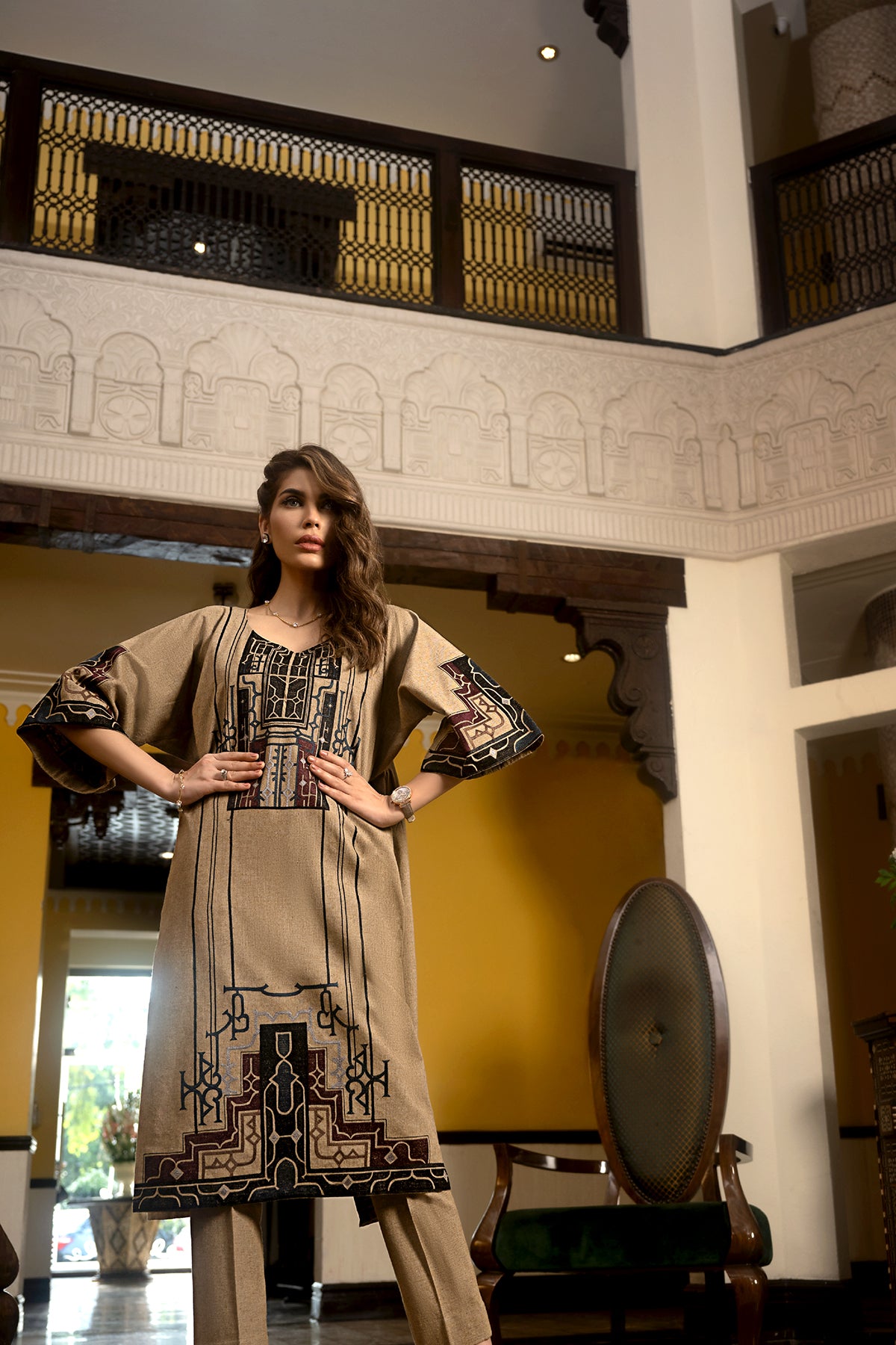 KFW22-41-Embroidered Kurta with Straight Pants 2PC