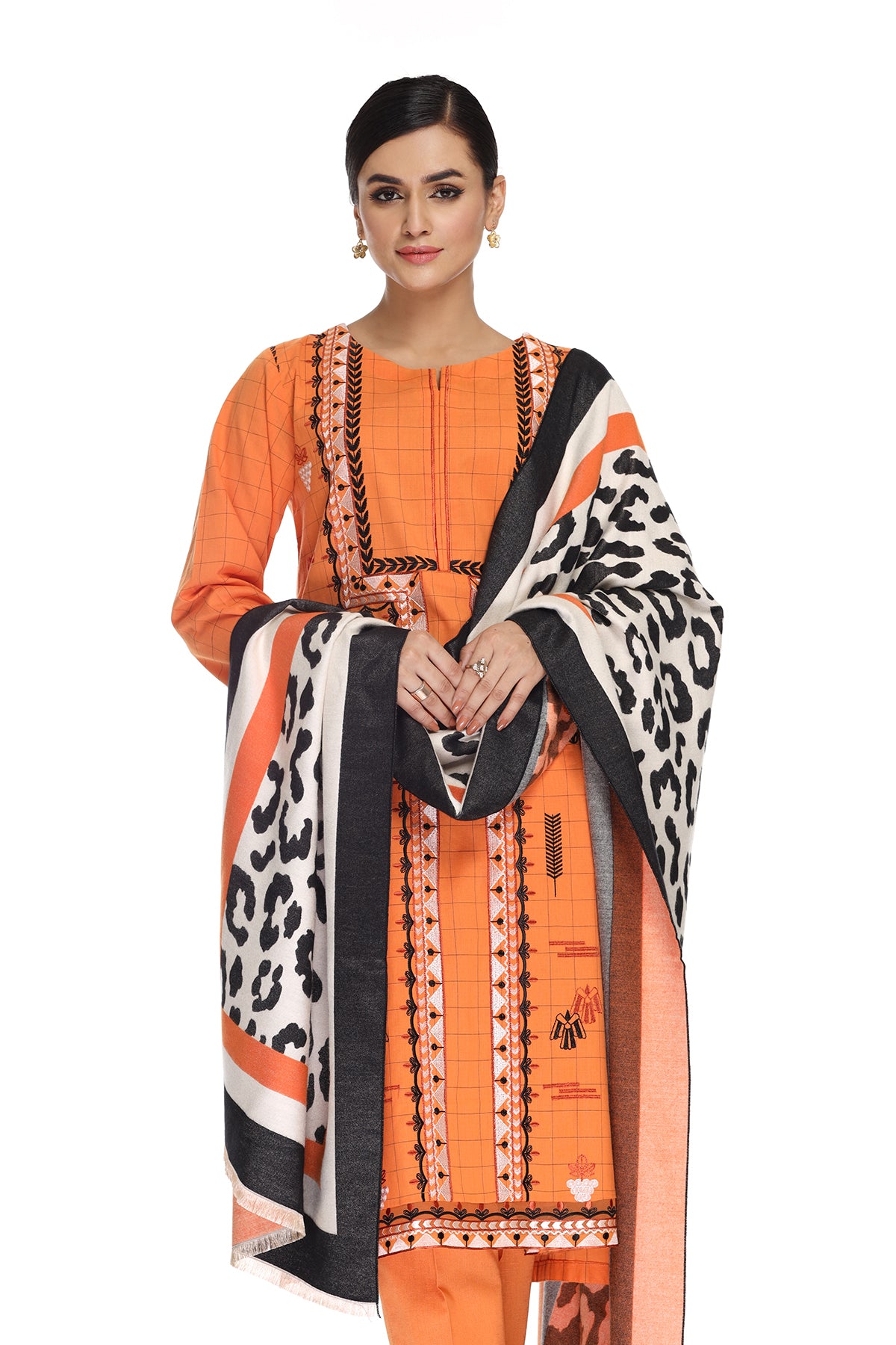PDW21-39- Embroidered 3PC