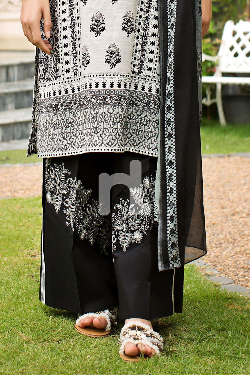 PE19-35-Black Ready to Wear Trouser - UAE Online Fashion Store