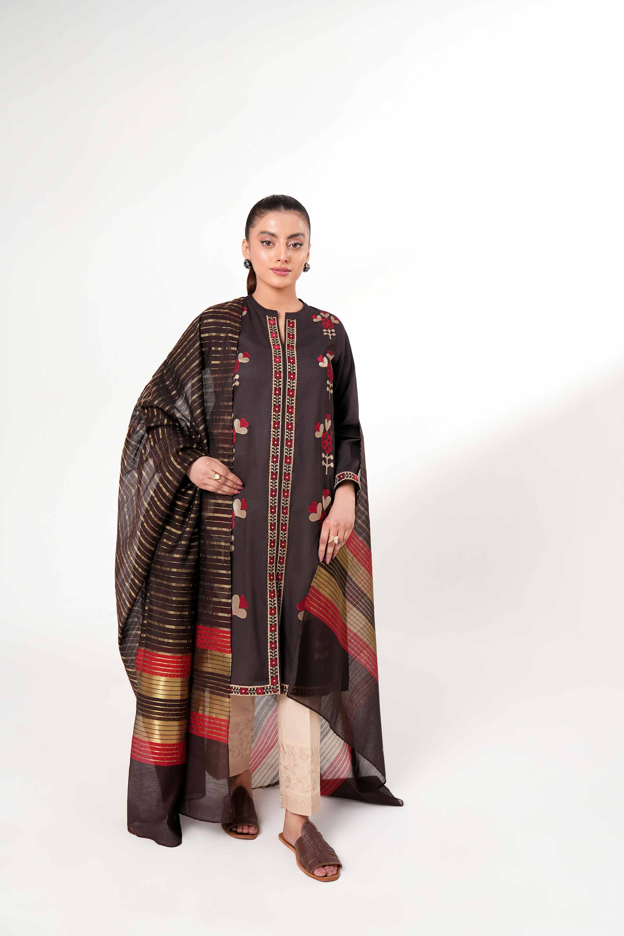 2 Piece - Embroidered Suit - PE24-45