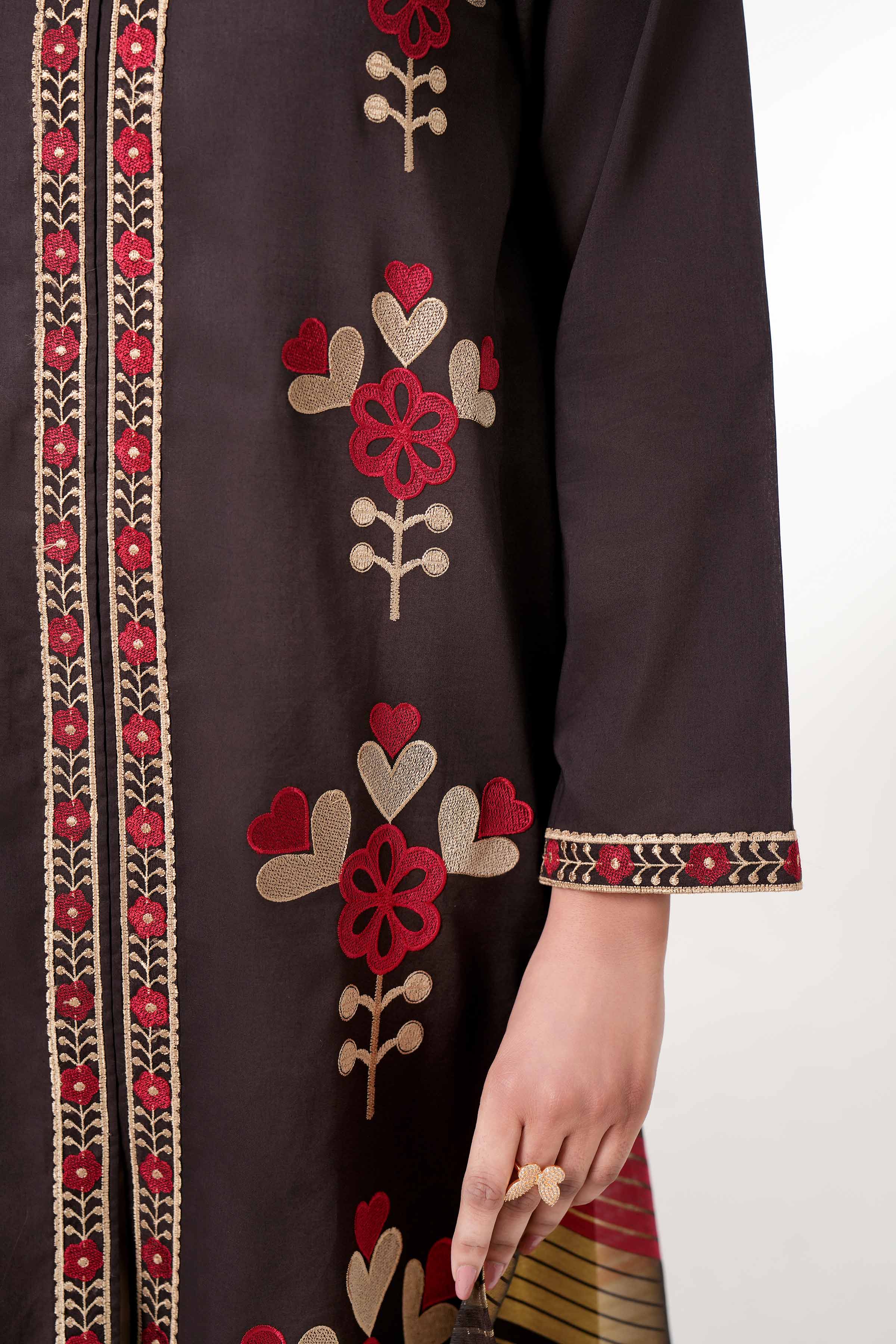 2 Piece - Embroidered Suit - PE24-45