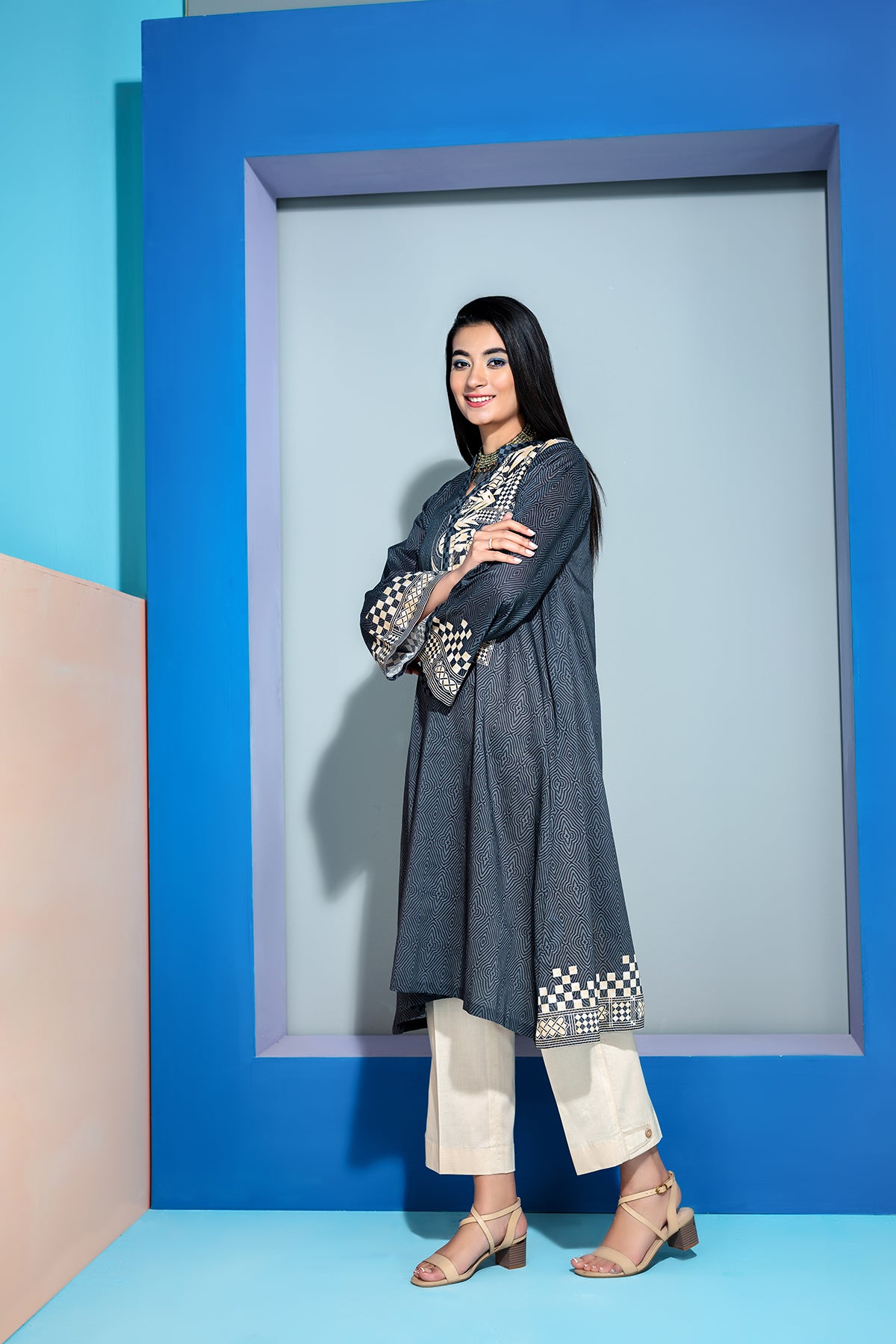 PS20-210-Abstract Classic Printed Shirt-1PC