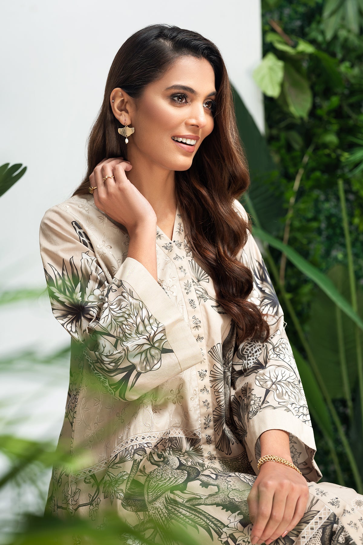 PS22-71-Printed Embroidered A-Line Shirt 1PC