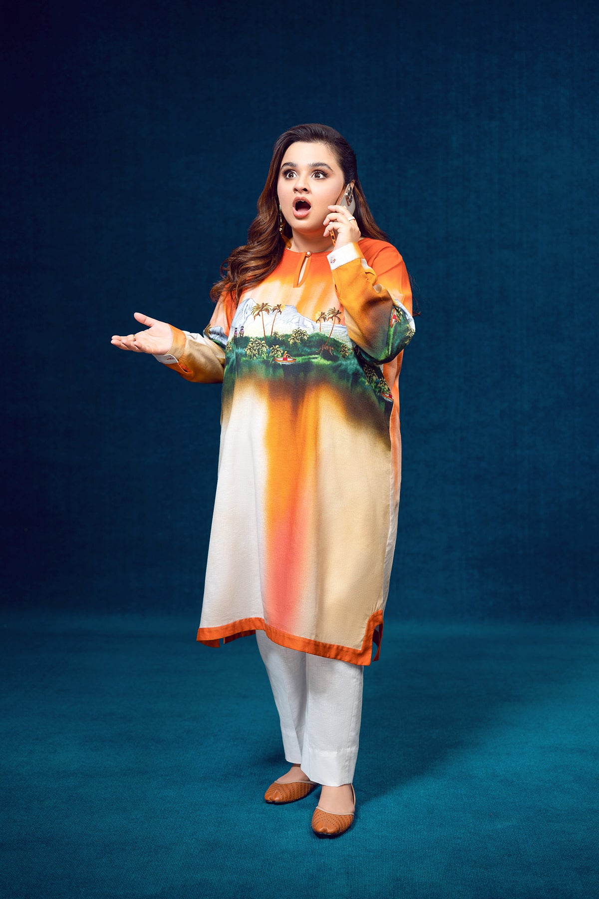 PW22-113-Round Neck Printed Shirt 1PC