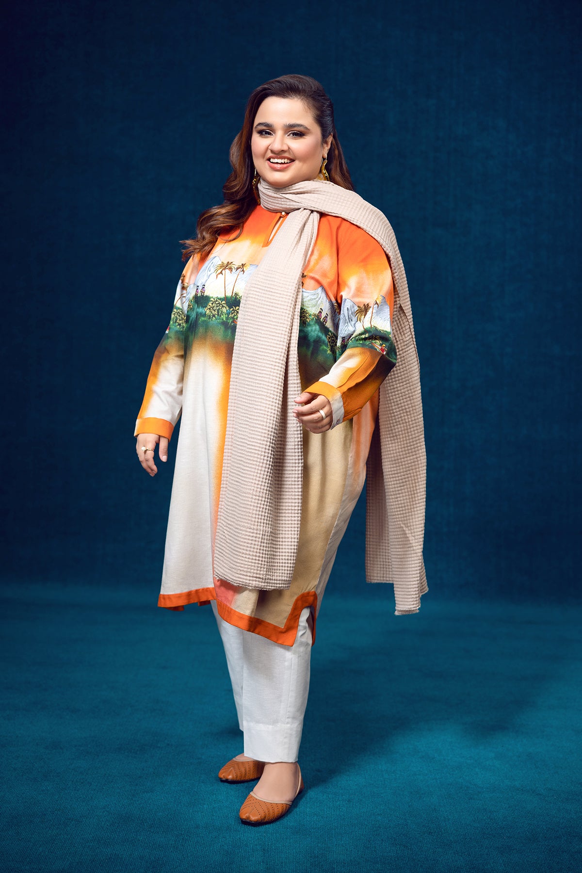 PW22-113-Round Neck Printed Shirt 1PC