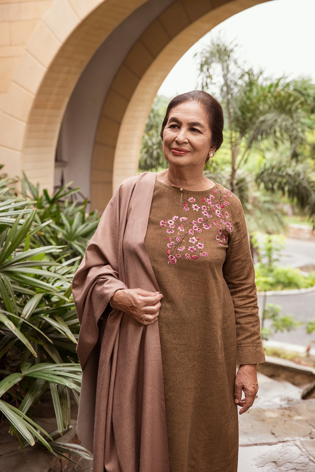 PW22-135-A-Line Printed Embroidered Shirt With Trousers 2PC