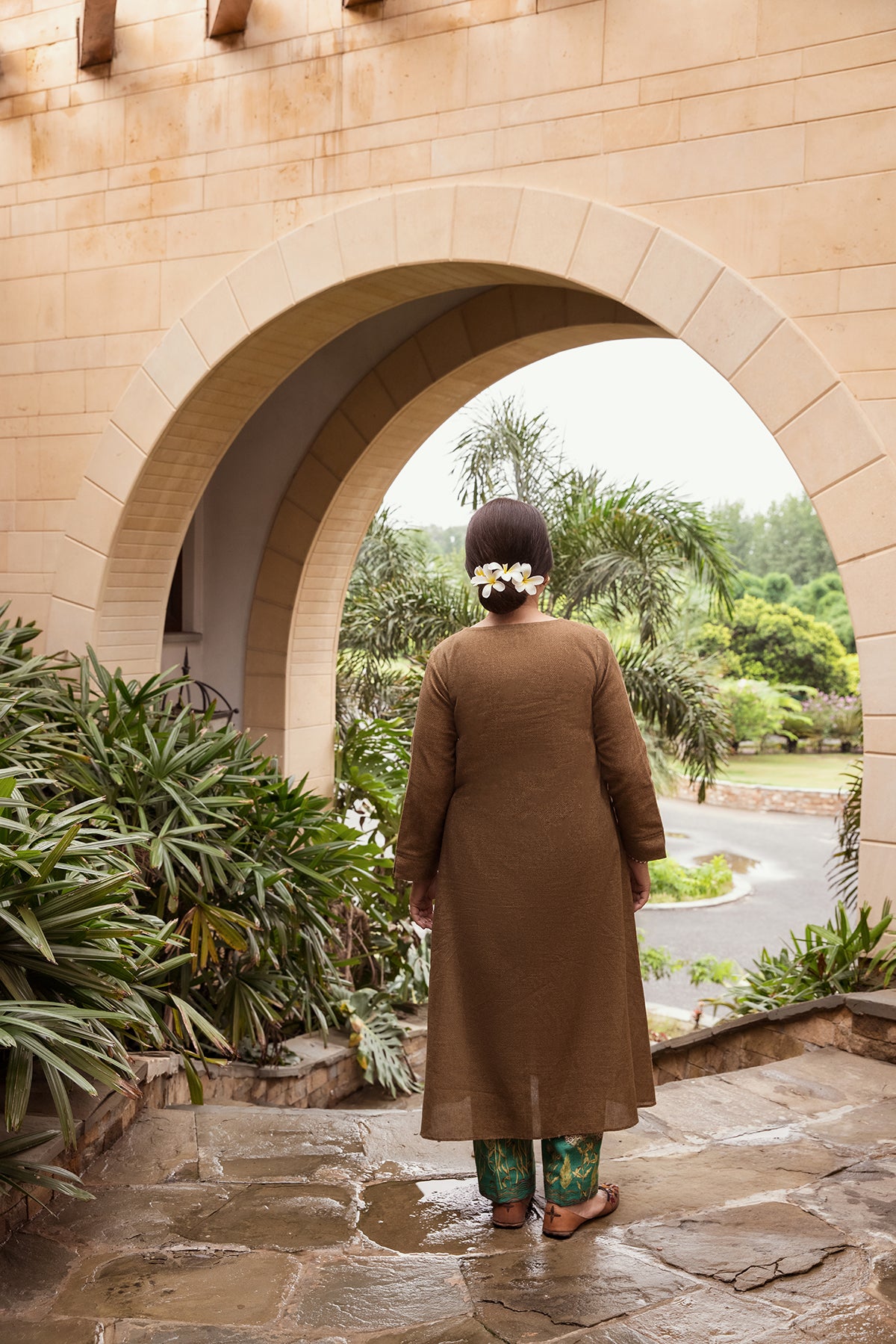 PW22-135-A-Line Printed Embroidered Shirt With Trousers 2PC