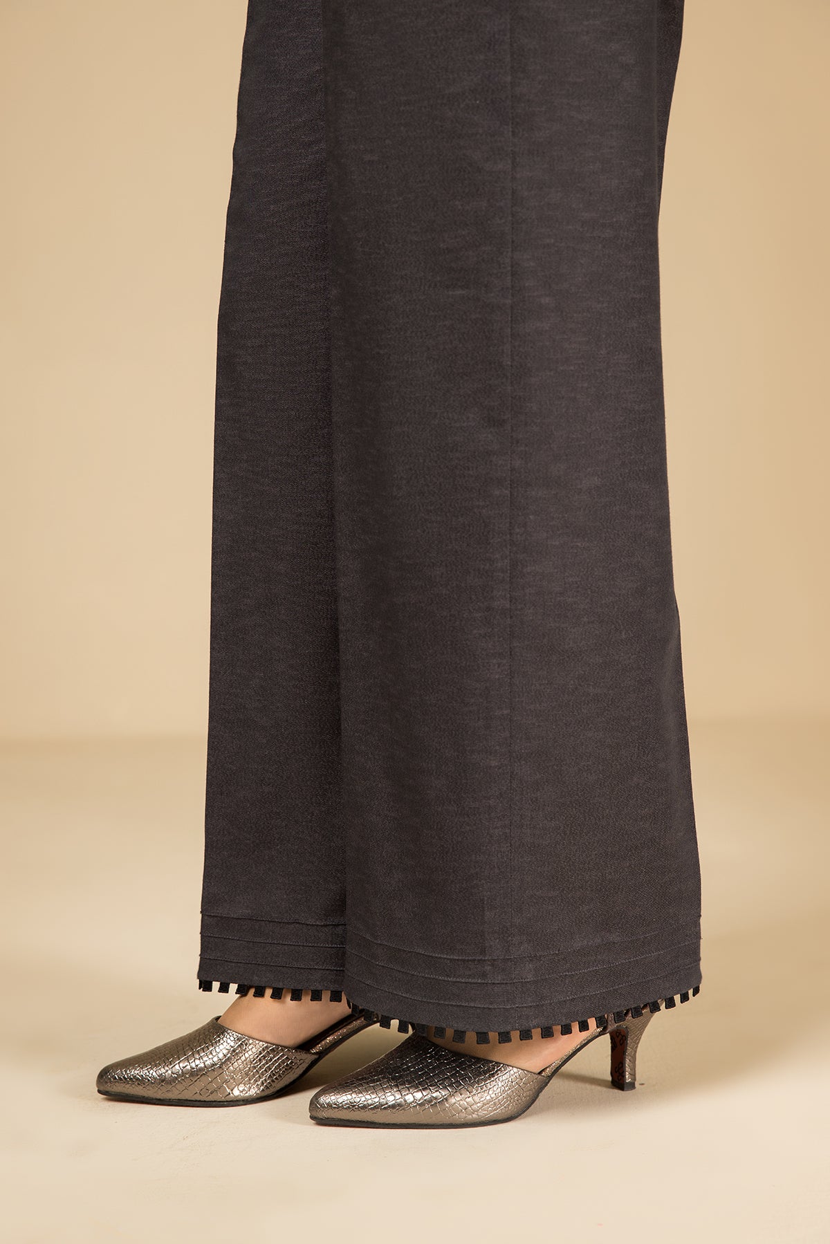 PW22-157-Basic Trousers