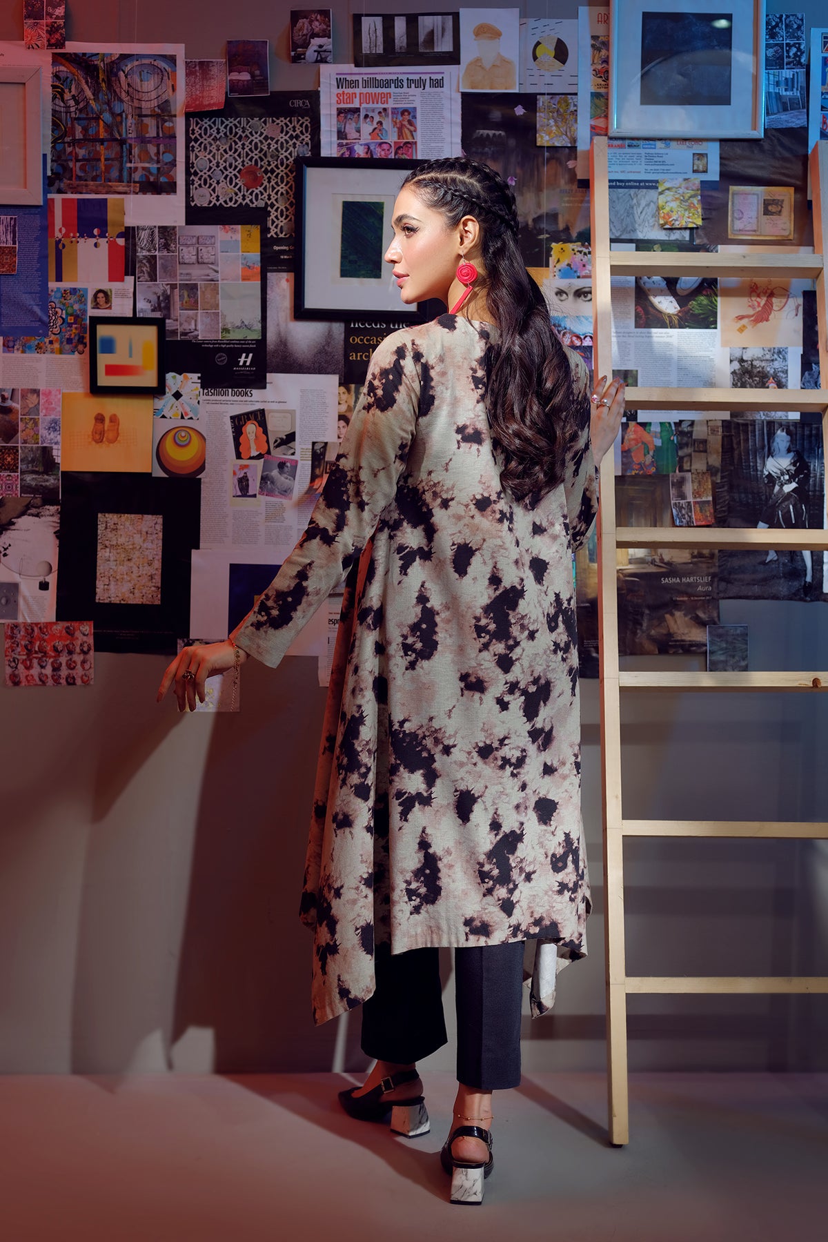 PW22-32-Drop Corner Printed Embroidered Shirt 1PC